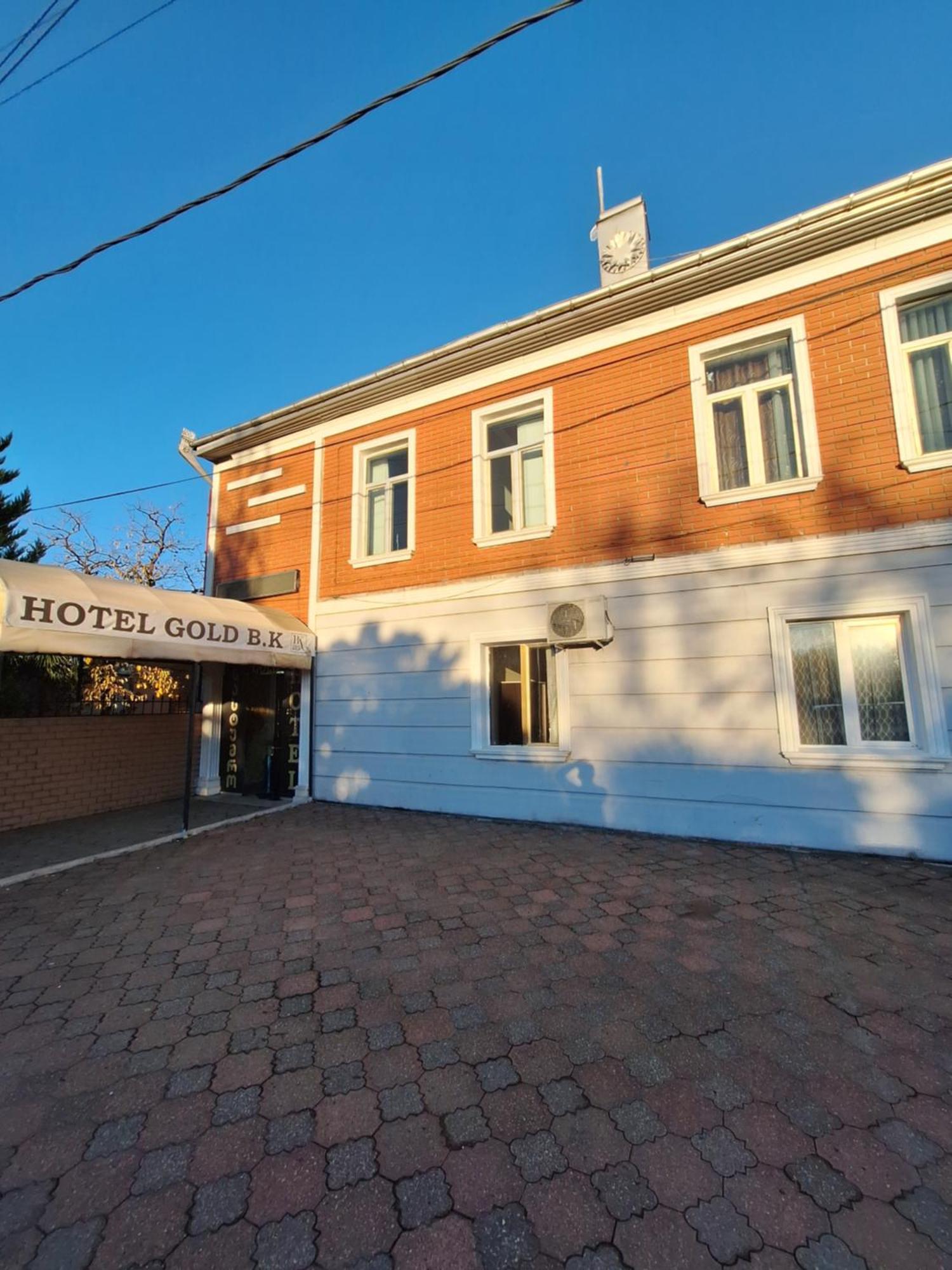 Gold Hotel Batum Eksteriør bilde